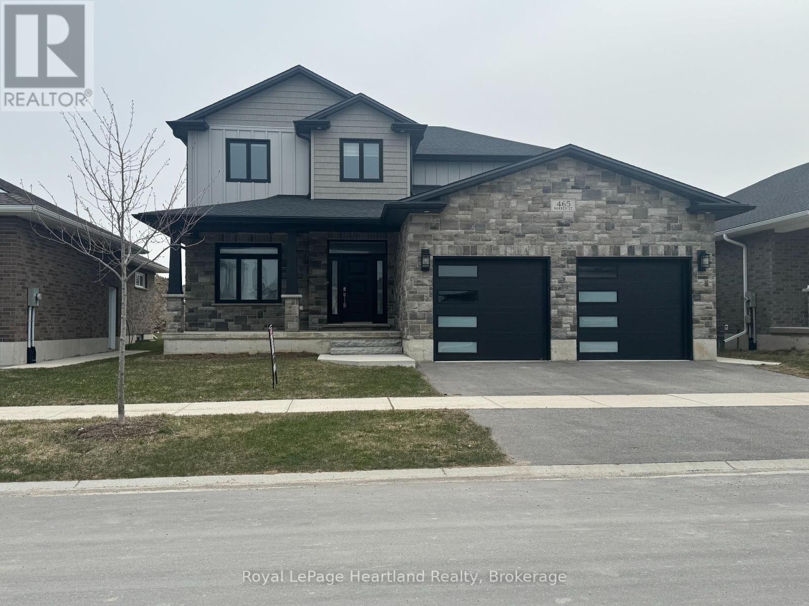465 Warren Street Property Photo 1