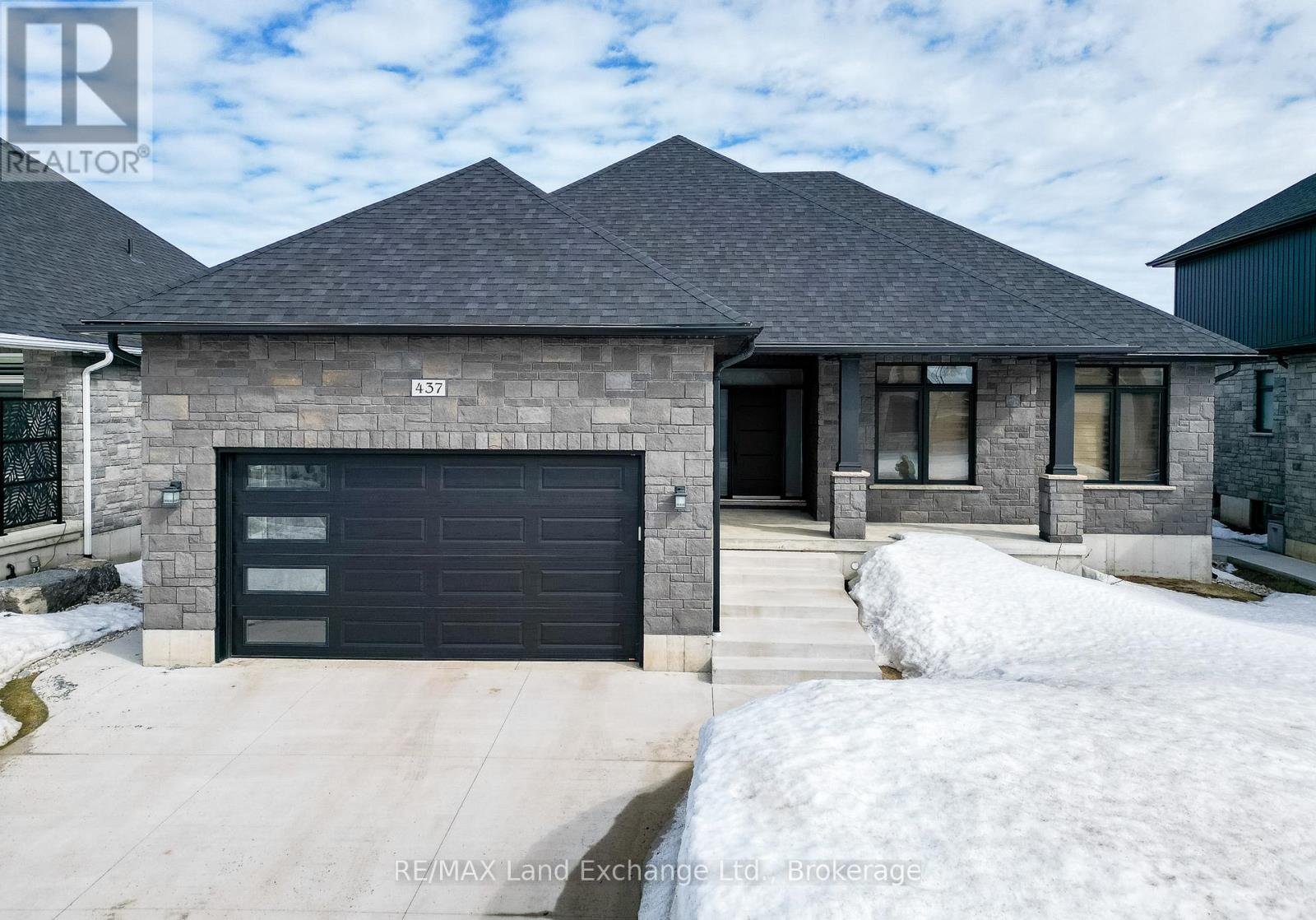 437 Normanton Street Property Photo