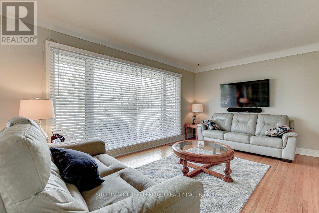 1340 Byron Baseline Road Property Photo 5
