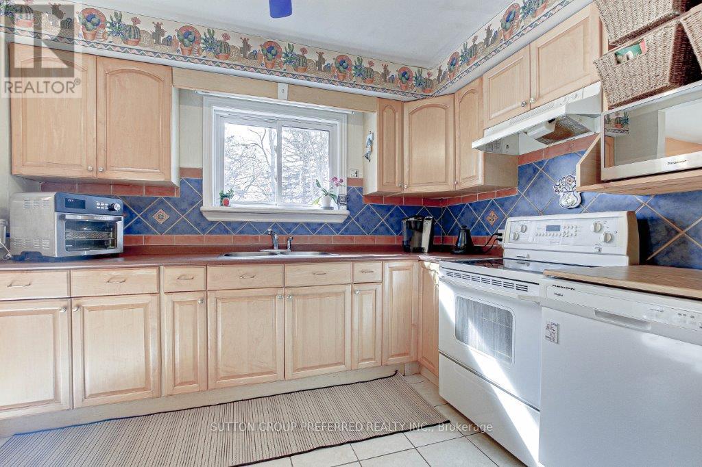 1340 Byron Baseline Road Property Photo 10
