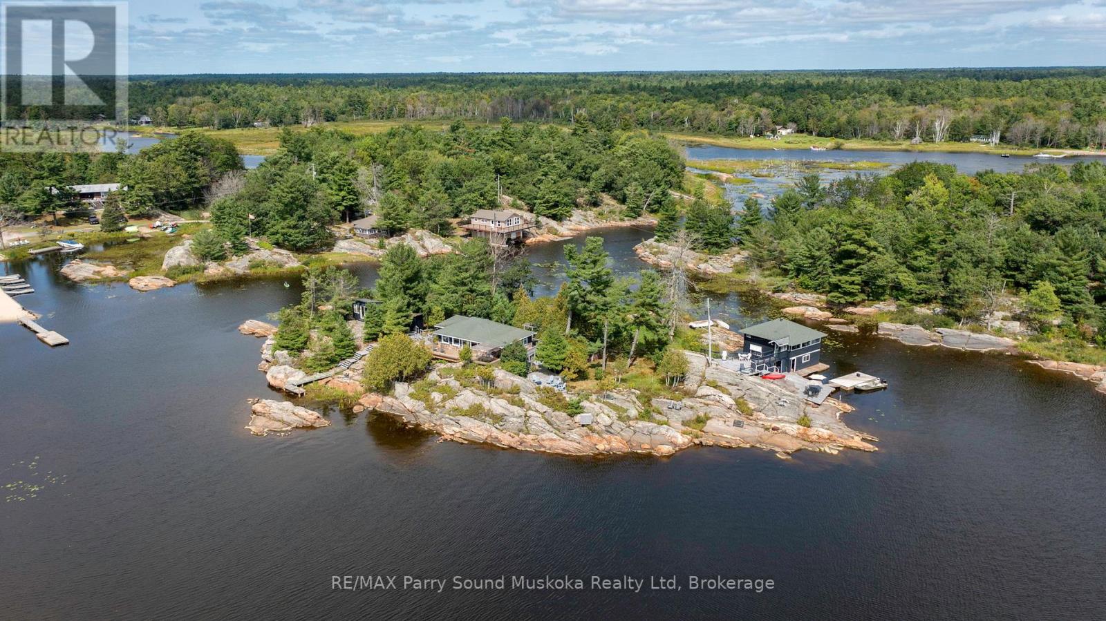 1 Island 271c Property Photo