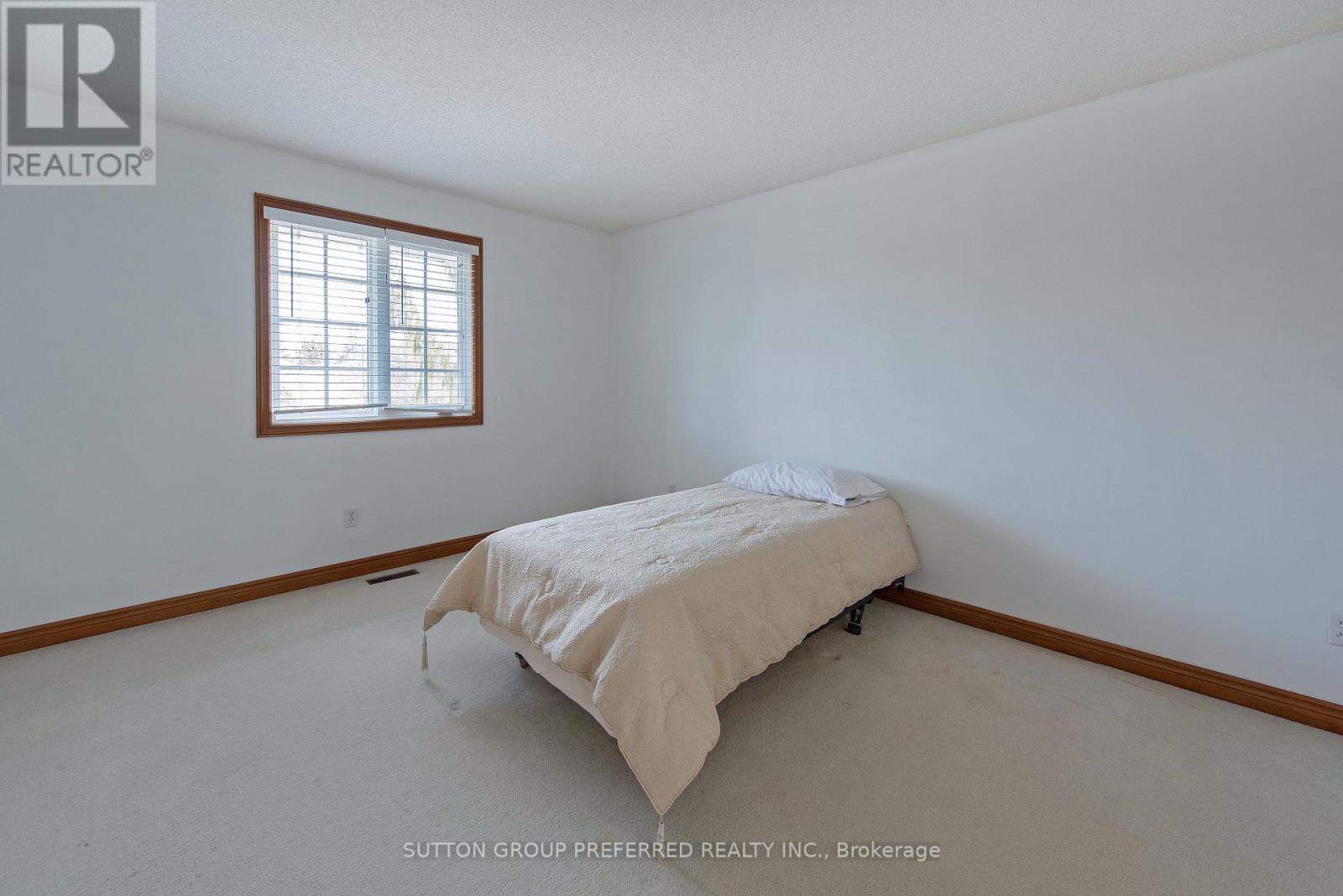 130 Toohey Lane Property Photo 23