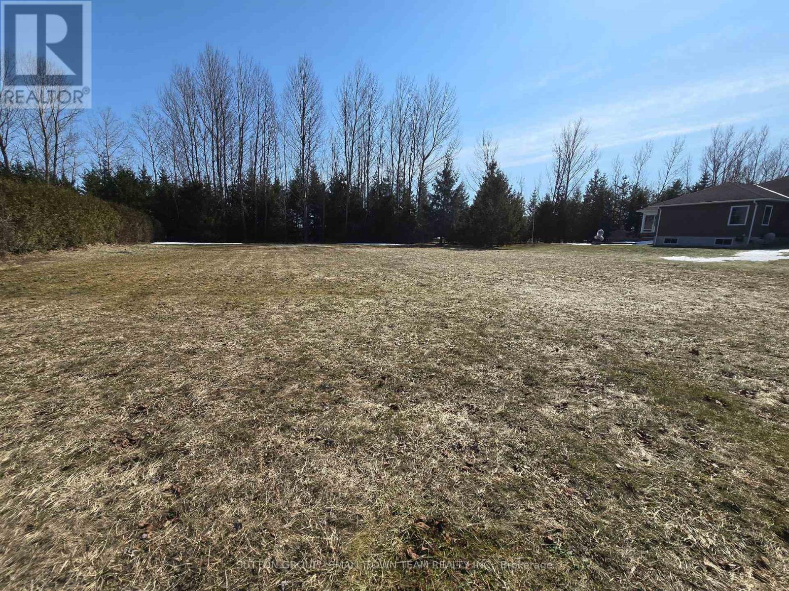 LOT 17 SUNDRIDGE CRESCENT Property Photo 1