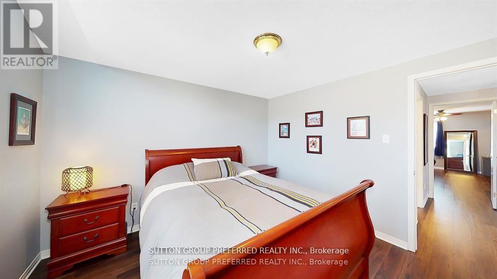 140 Rossmore Court Property Photo 18