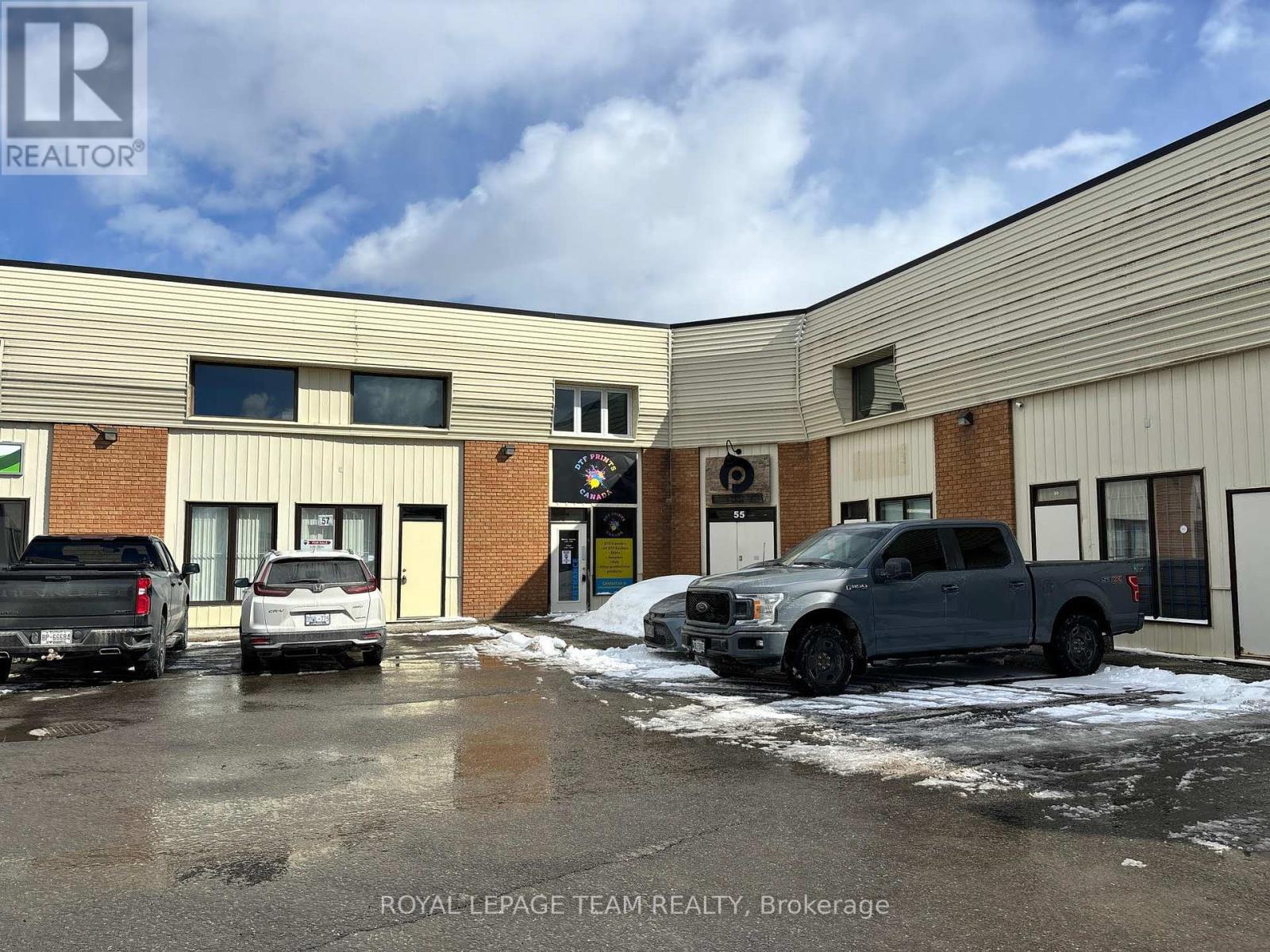 UNIT 56 - 5450 CANOTEK ROAD Property Photo 1
