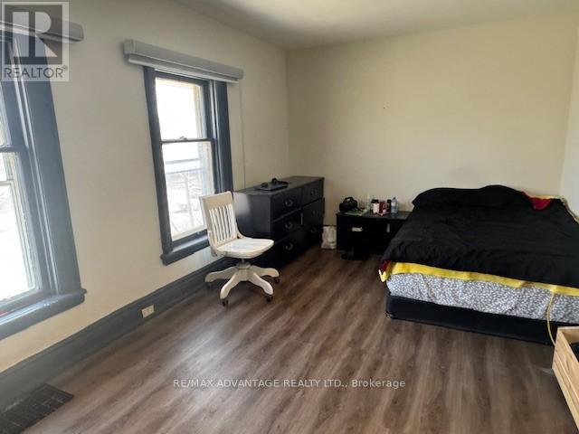 191 Wharncliffe Road S Property Photo 5
