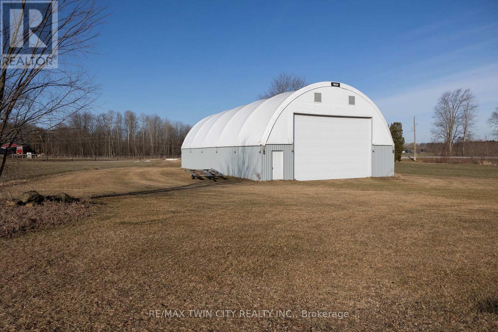 804 Windham Centre Road Property Photo 11