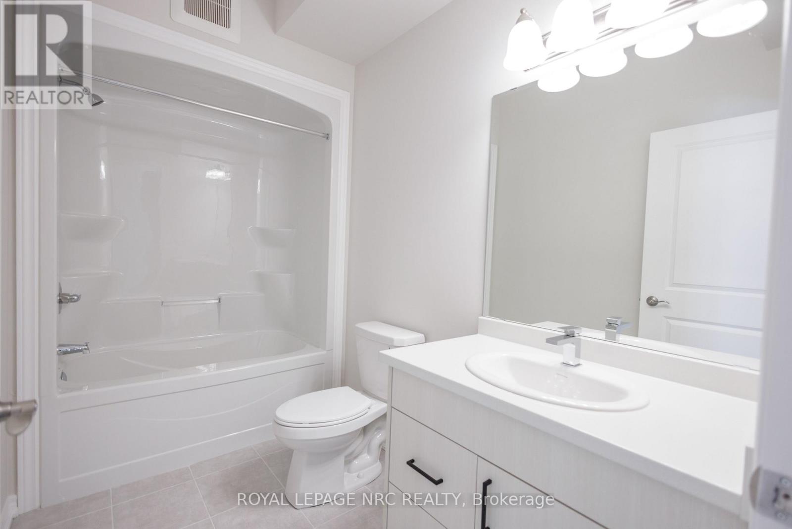 41 St Davids W Property Photo 30
