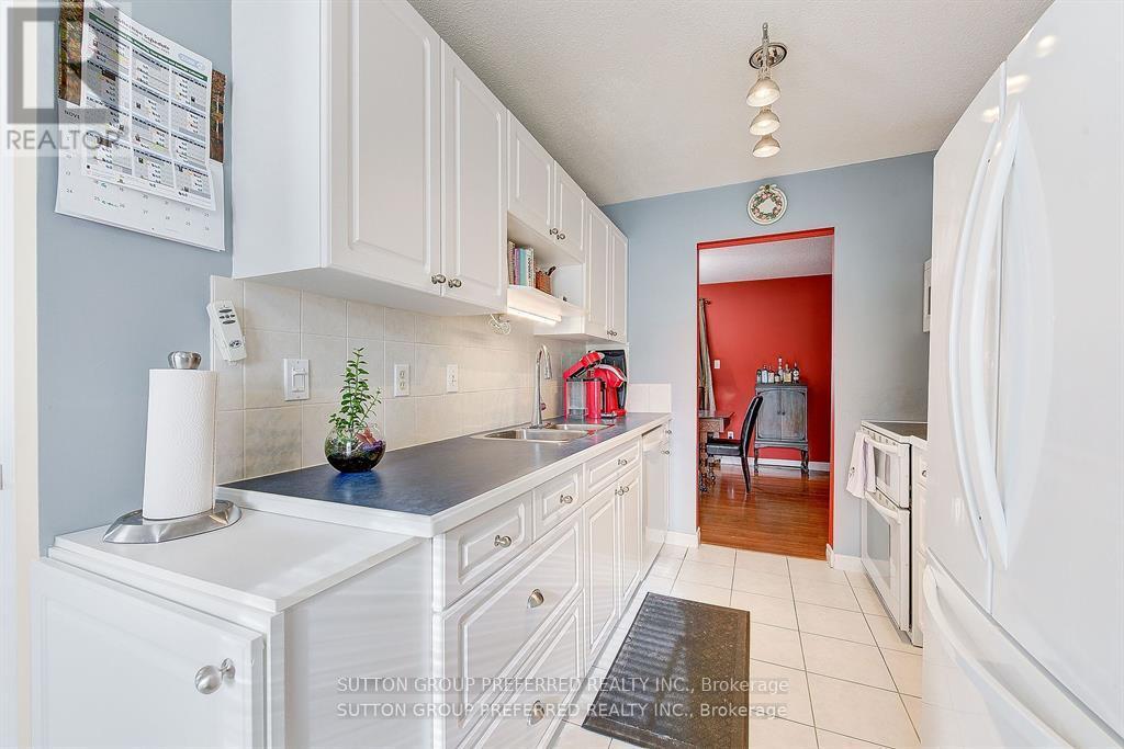 516 Cranbrook Road Property Photo 8
