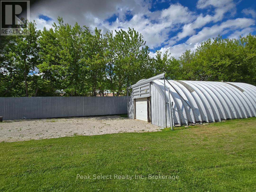 20328 Fairview Road Property Photo 2