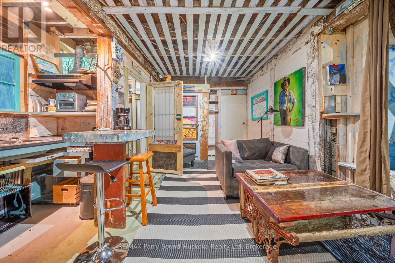 47 Gibson Street Property Photo 46