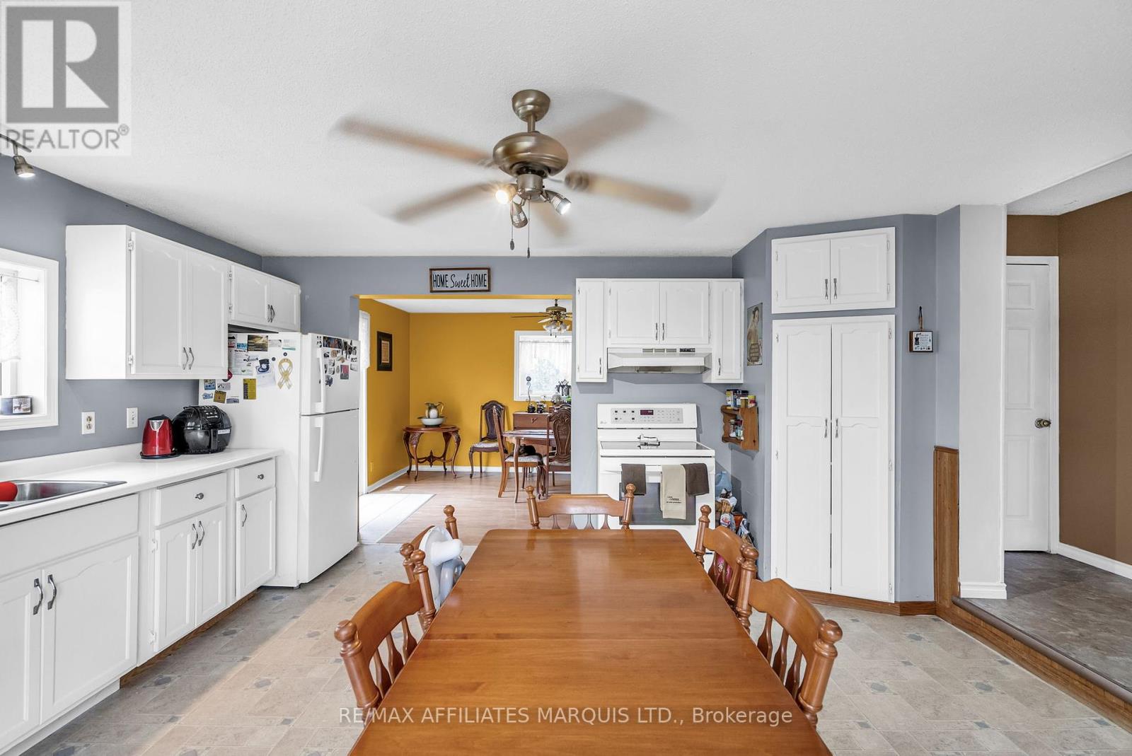 16172 Rush City Road Property Photo 7