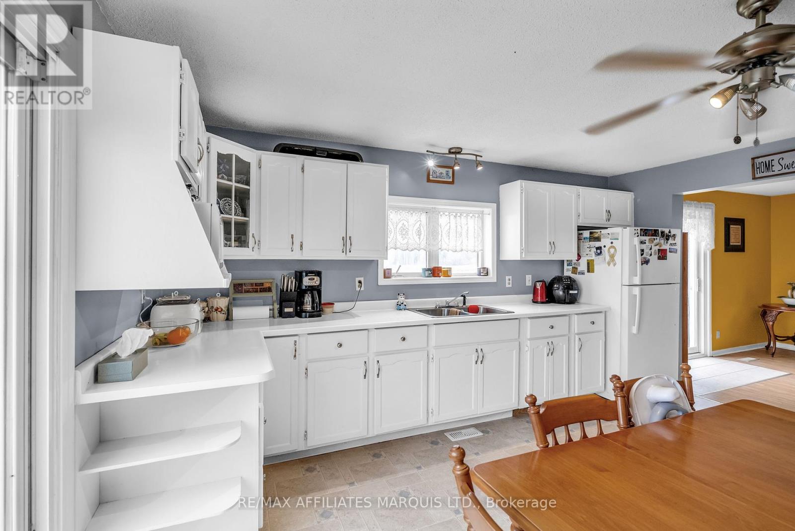 16172 Rush City Road Property Photo 8