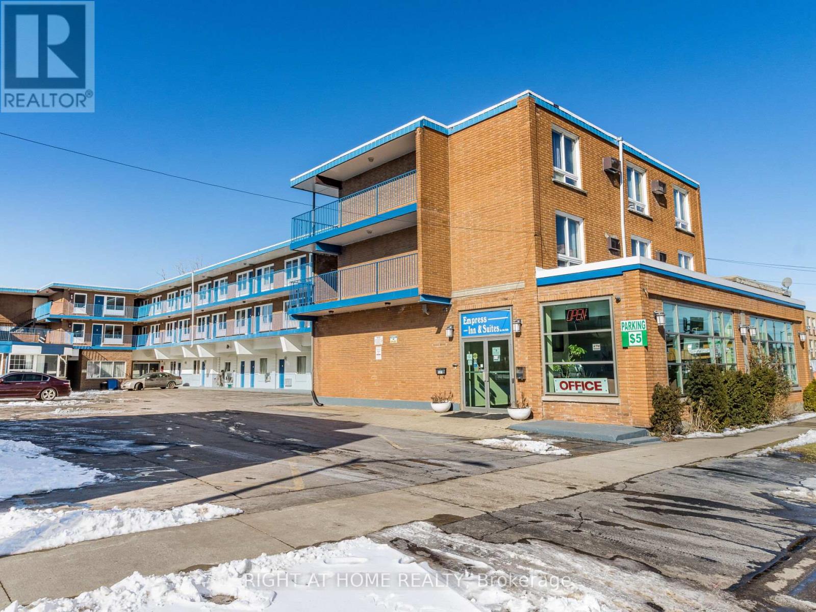 5951 Clark Avenue Property Photo 3