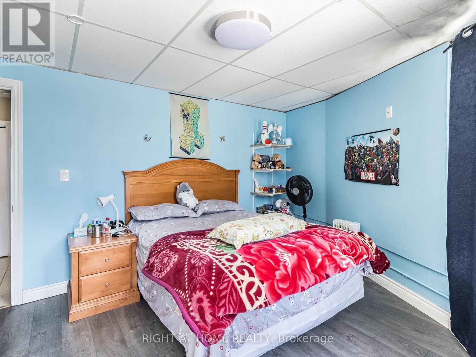 5951 Clark Avenue Property Photo 16