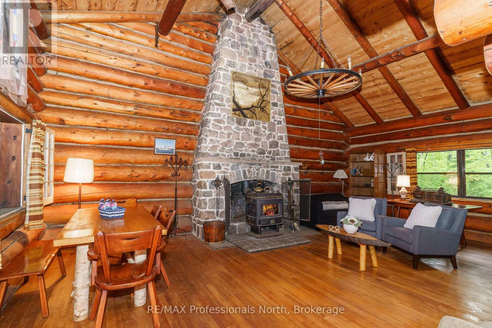 1174 Seabreeze Road Property Photo 4
