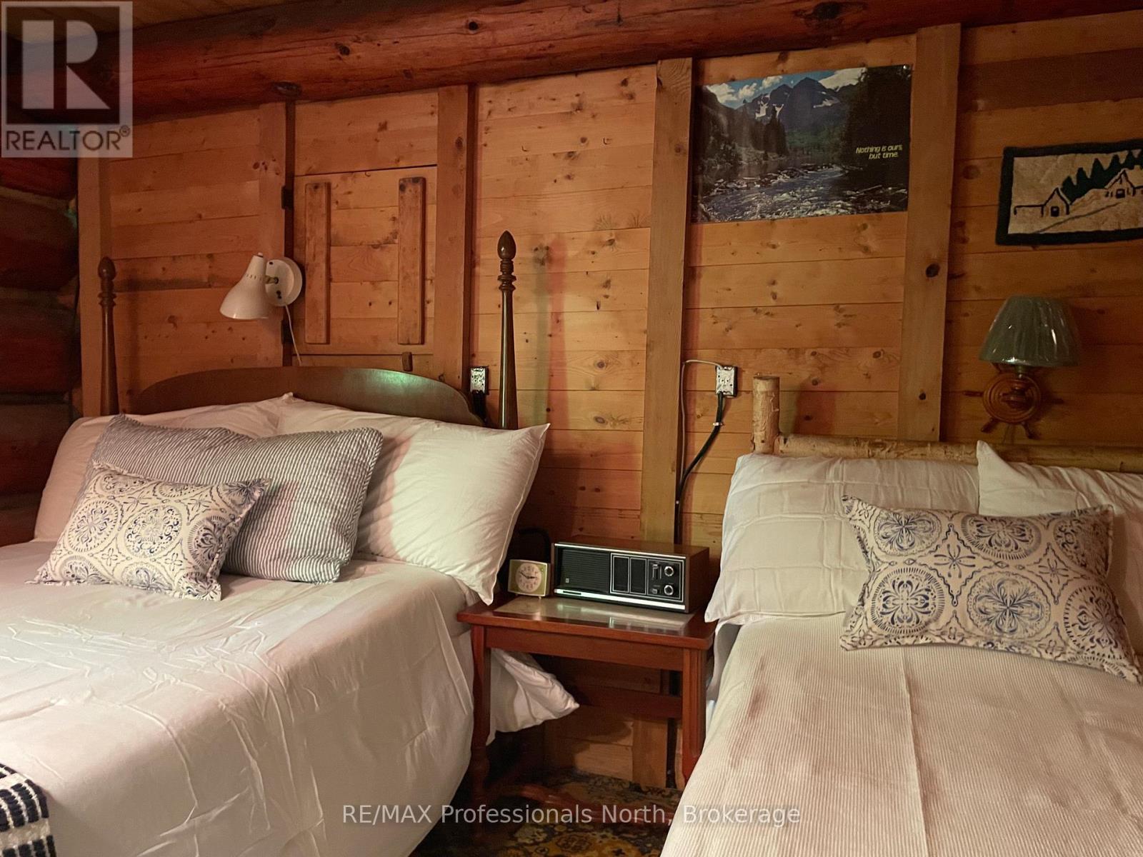 1174 Seabreeze Road Property Photo 9