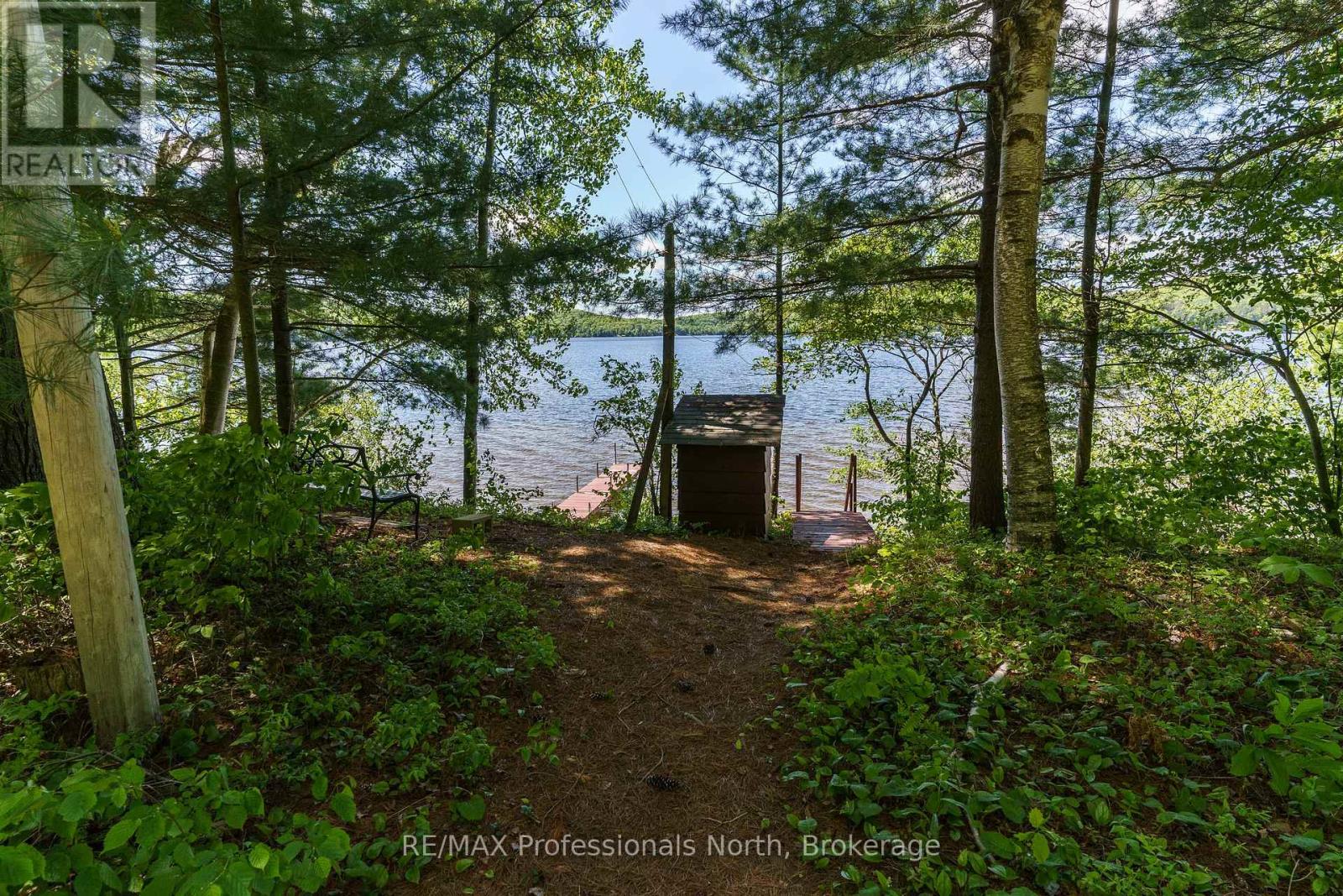 1174 Seabreeze Road Property Photo 16