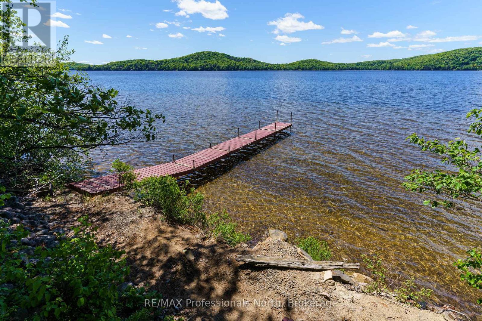 1174 Seabreeze Road Property Photo 17