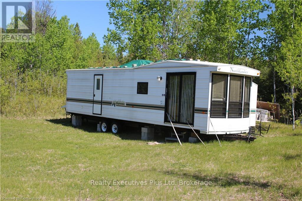 00 Pickerel & Jack Lake Road Property Photo