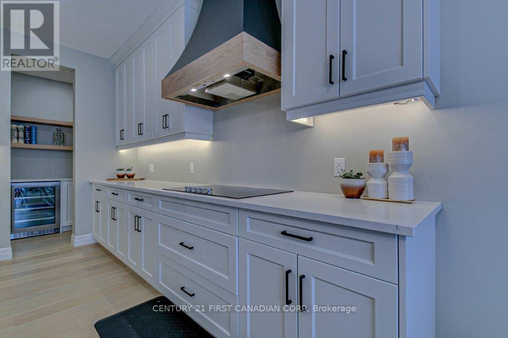 6 Aspen Circle Property Photo 11