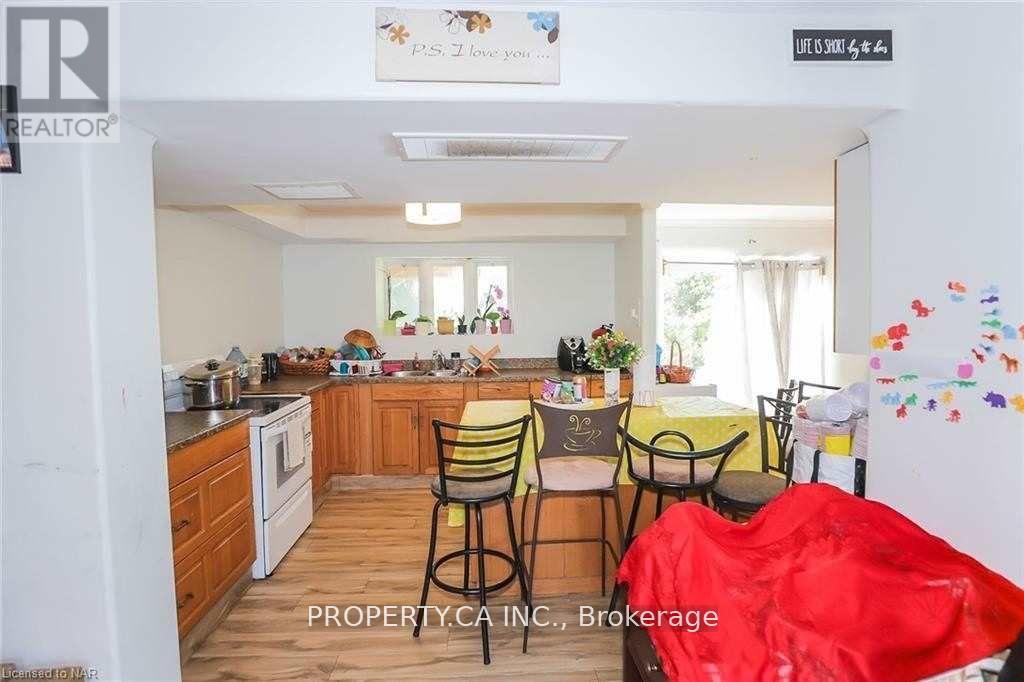 1800 5 Louth St Property Photo 11