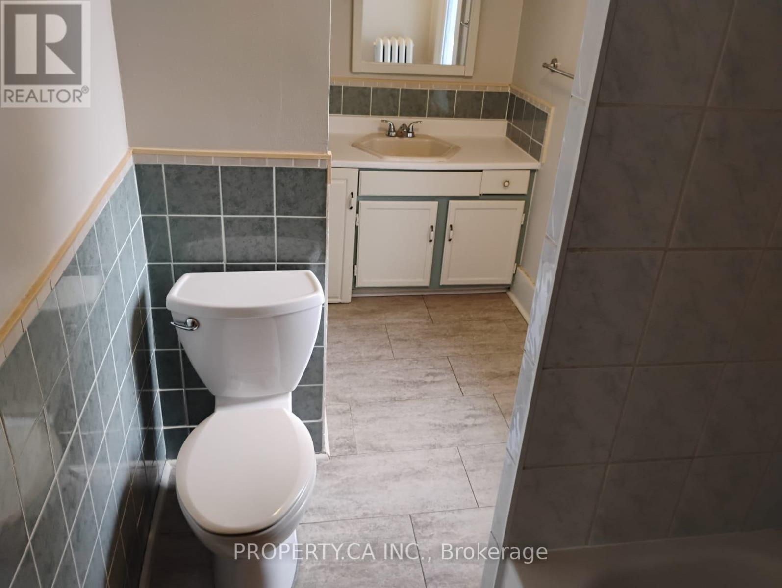 1800 5 Louth St Property Photo 20