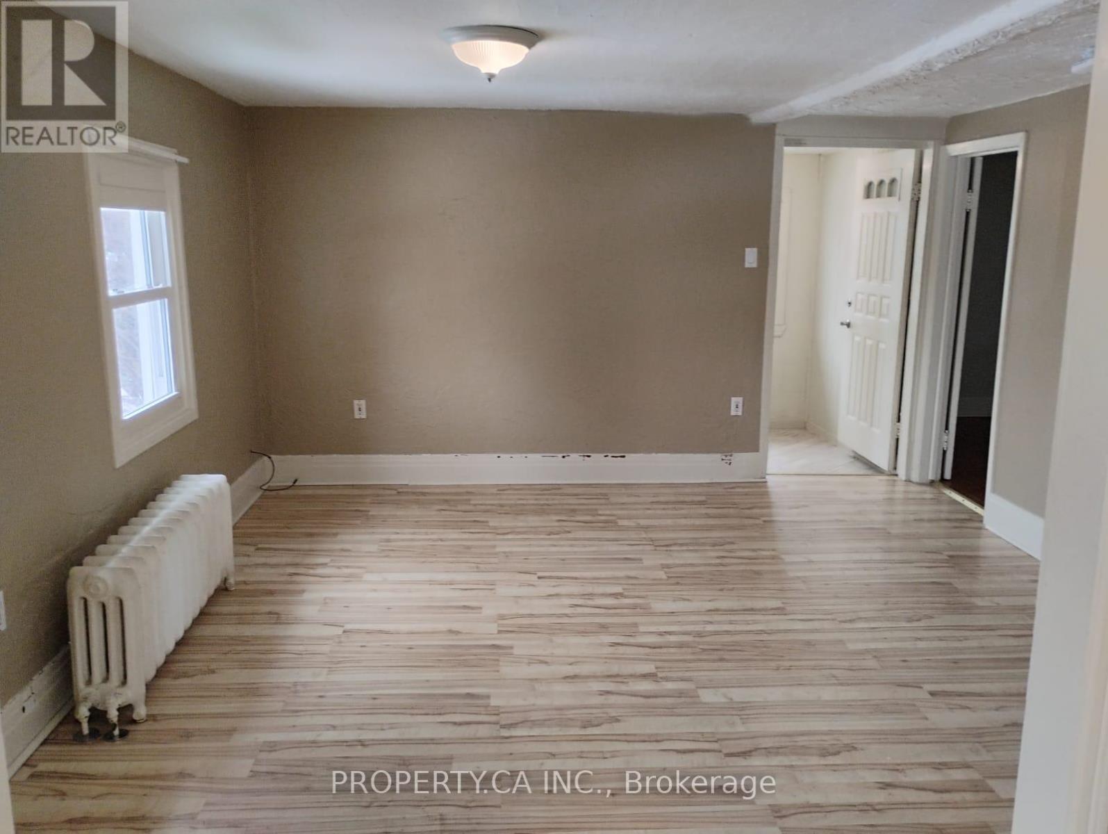 1800 5 Louth St Property Photo 33