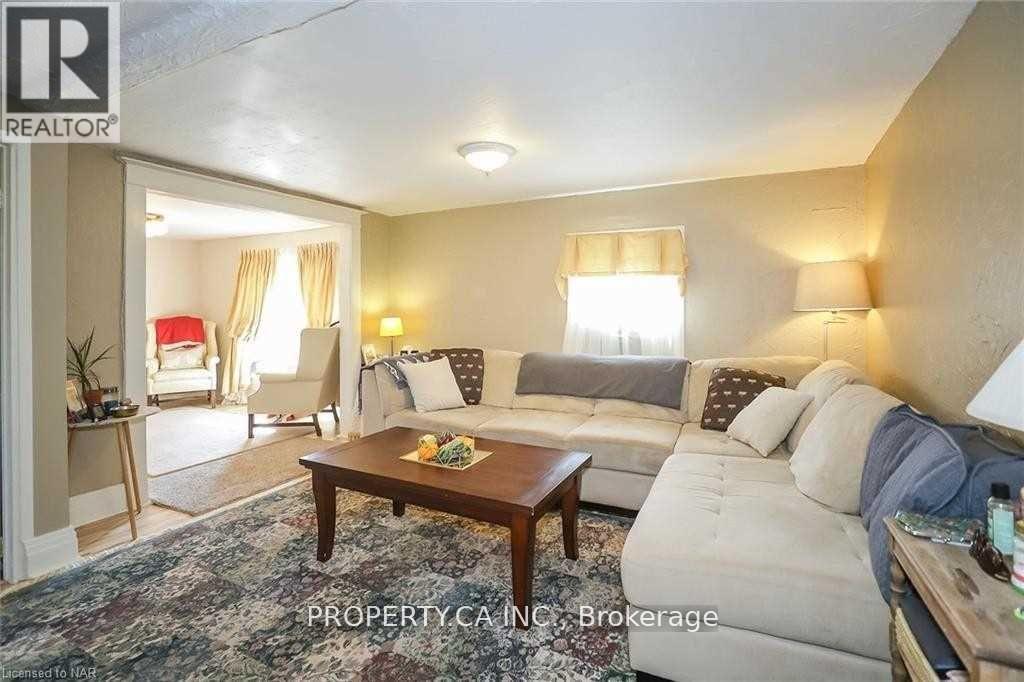 1800 5 Louth St Property Photo 39
