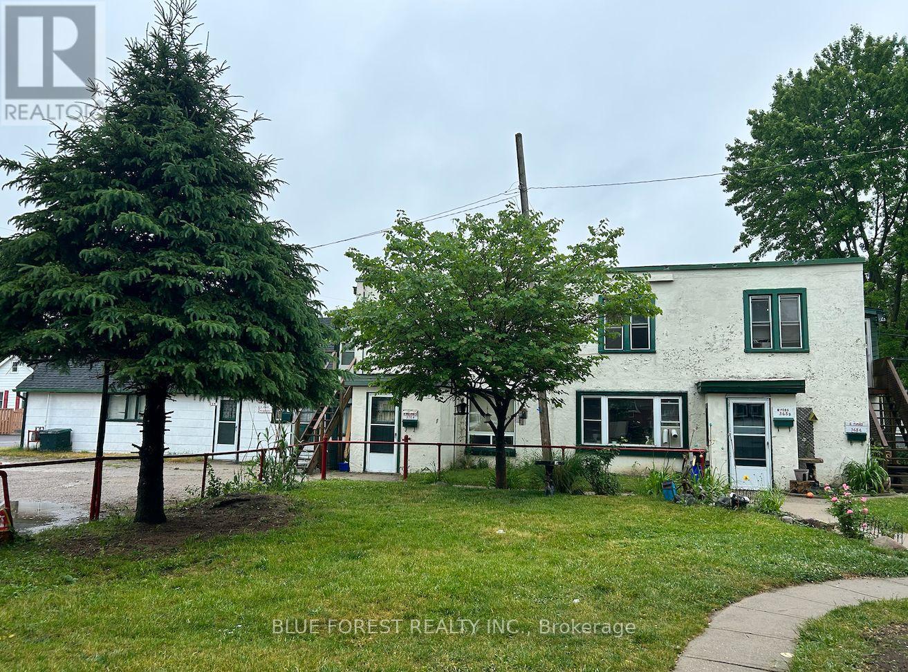 368 Calgary Street Property Photo 4