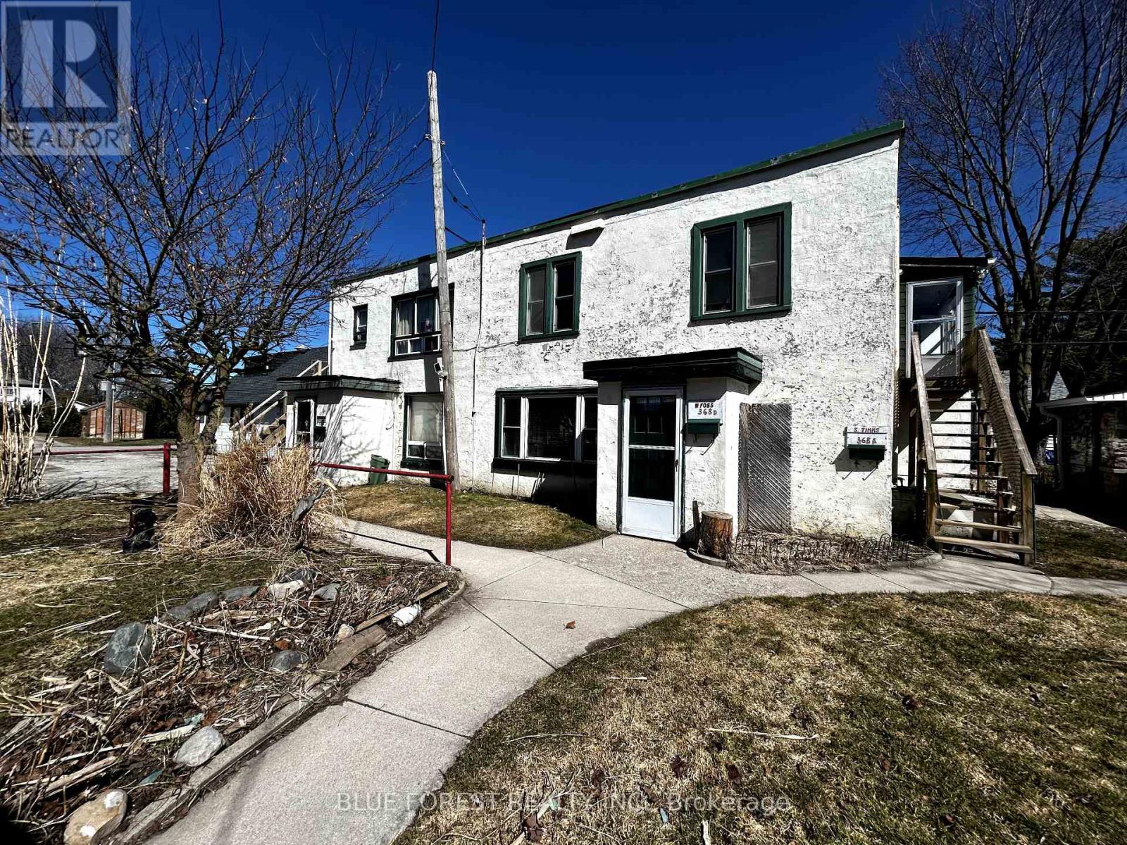368 Calgary Street Property Photo 5