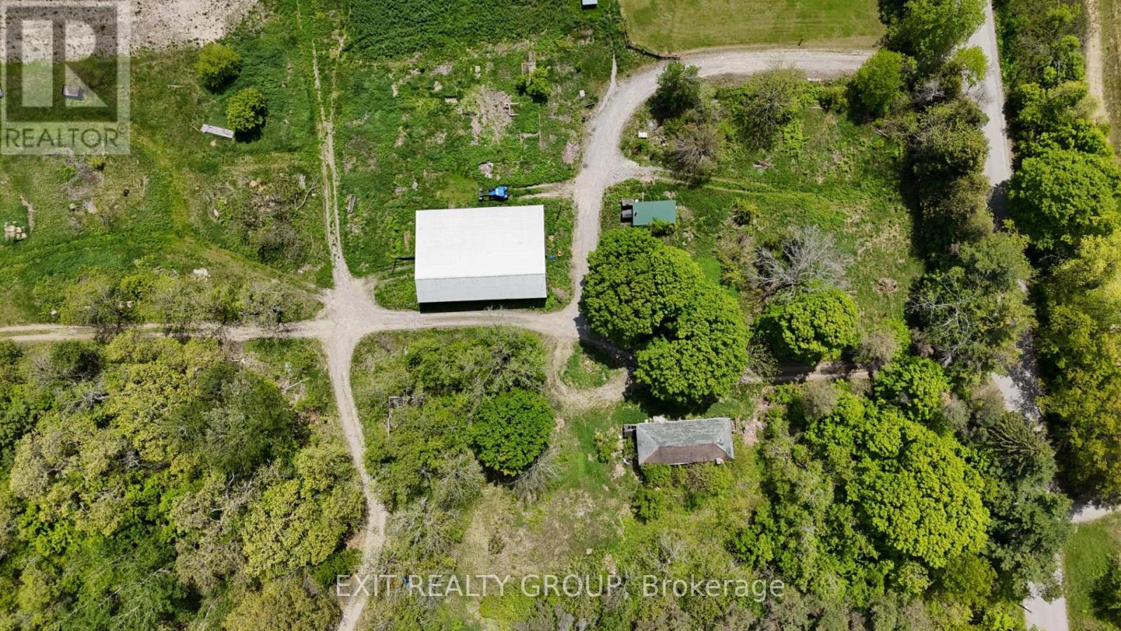 225 Jones Road Property Photo 1