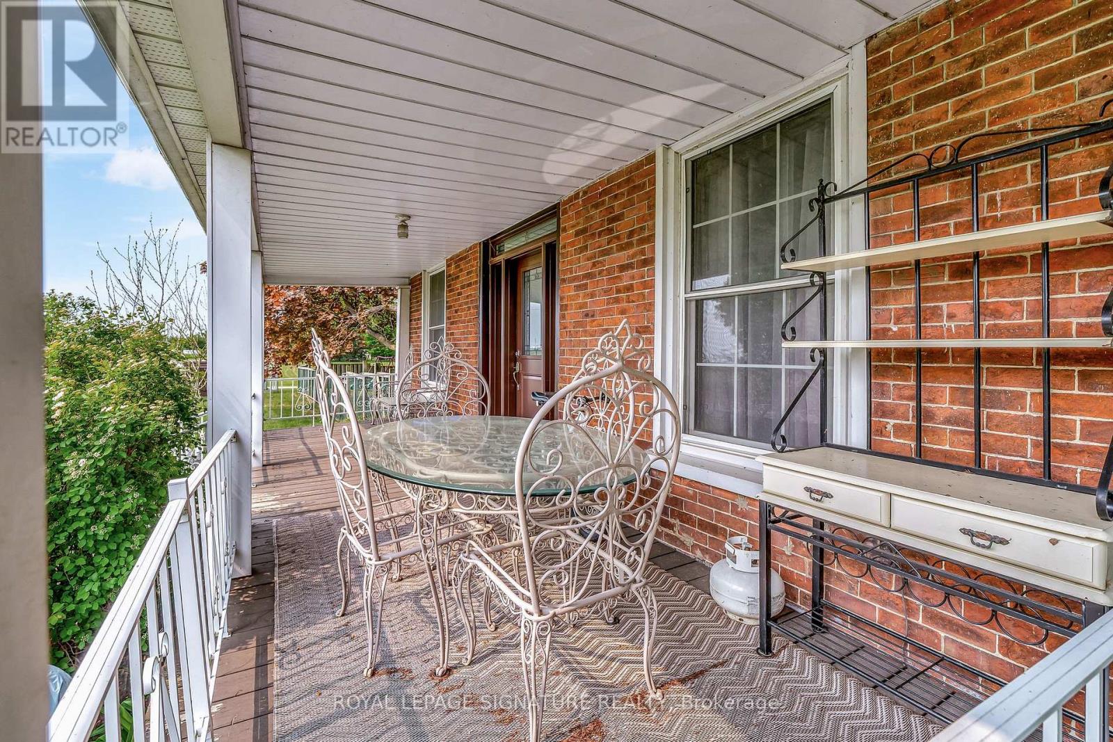 1818 County 12 Road Property Photo 4