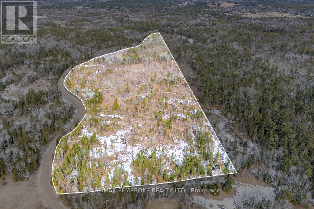 744 Black Creek Road Property Photo 1