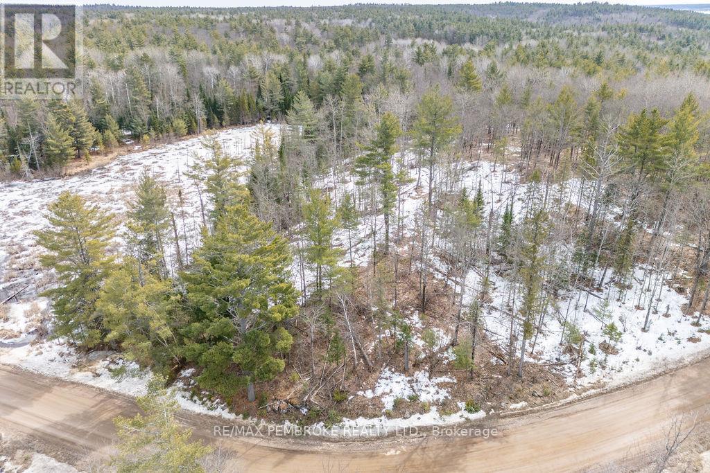 744 Black Creek Road Property Photo 21