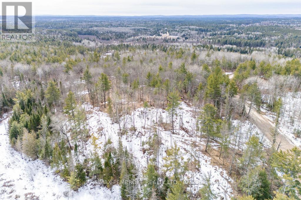 744 Black Creek Road Property Photo 26