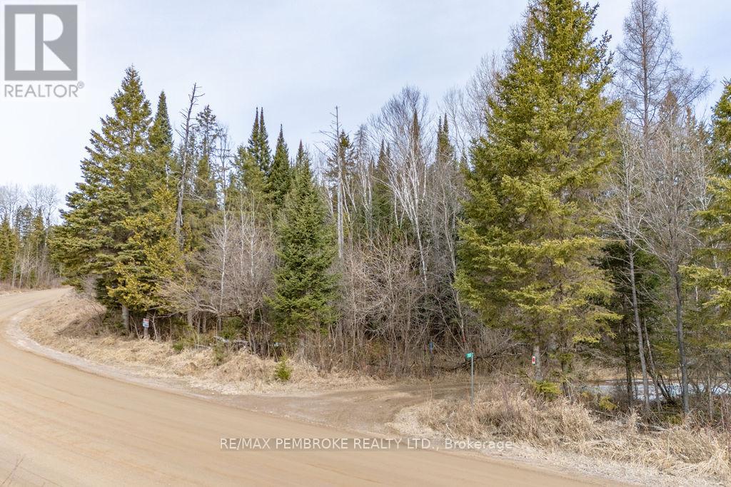 744 Black Creek Road Property Photo 30
