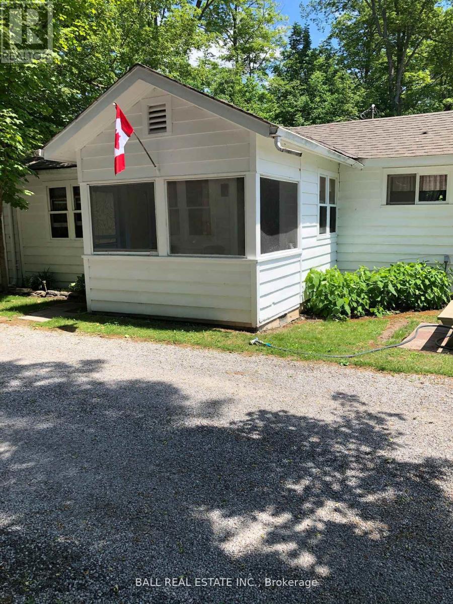 293 Riverside Drive Property Photo 2