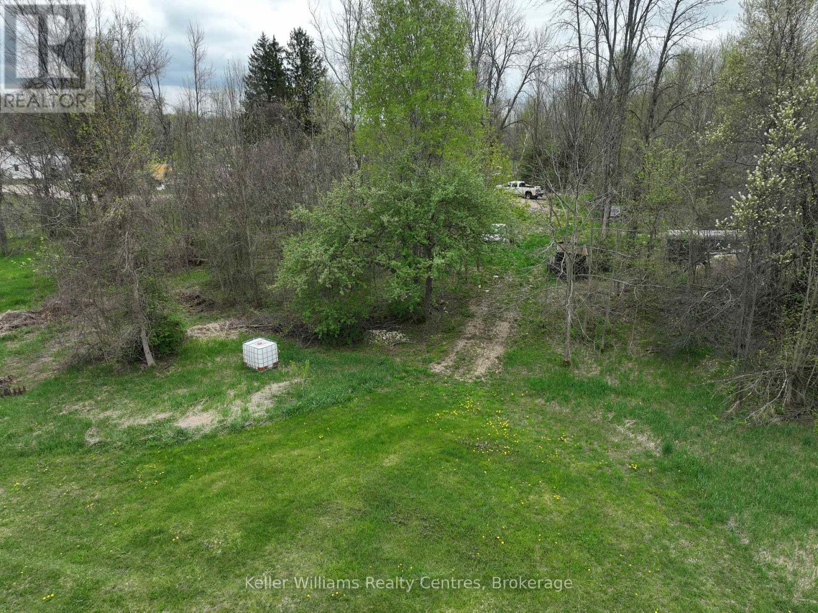 19528 Highway 6 Property Photo 36