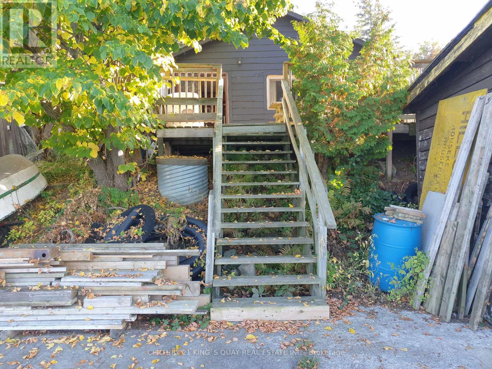 11 - 6108 Curtis Point Road Property Photo 40