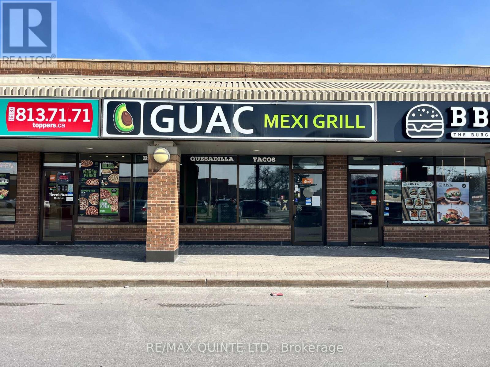 4b - 365 North Front Street Property Photo 2