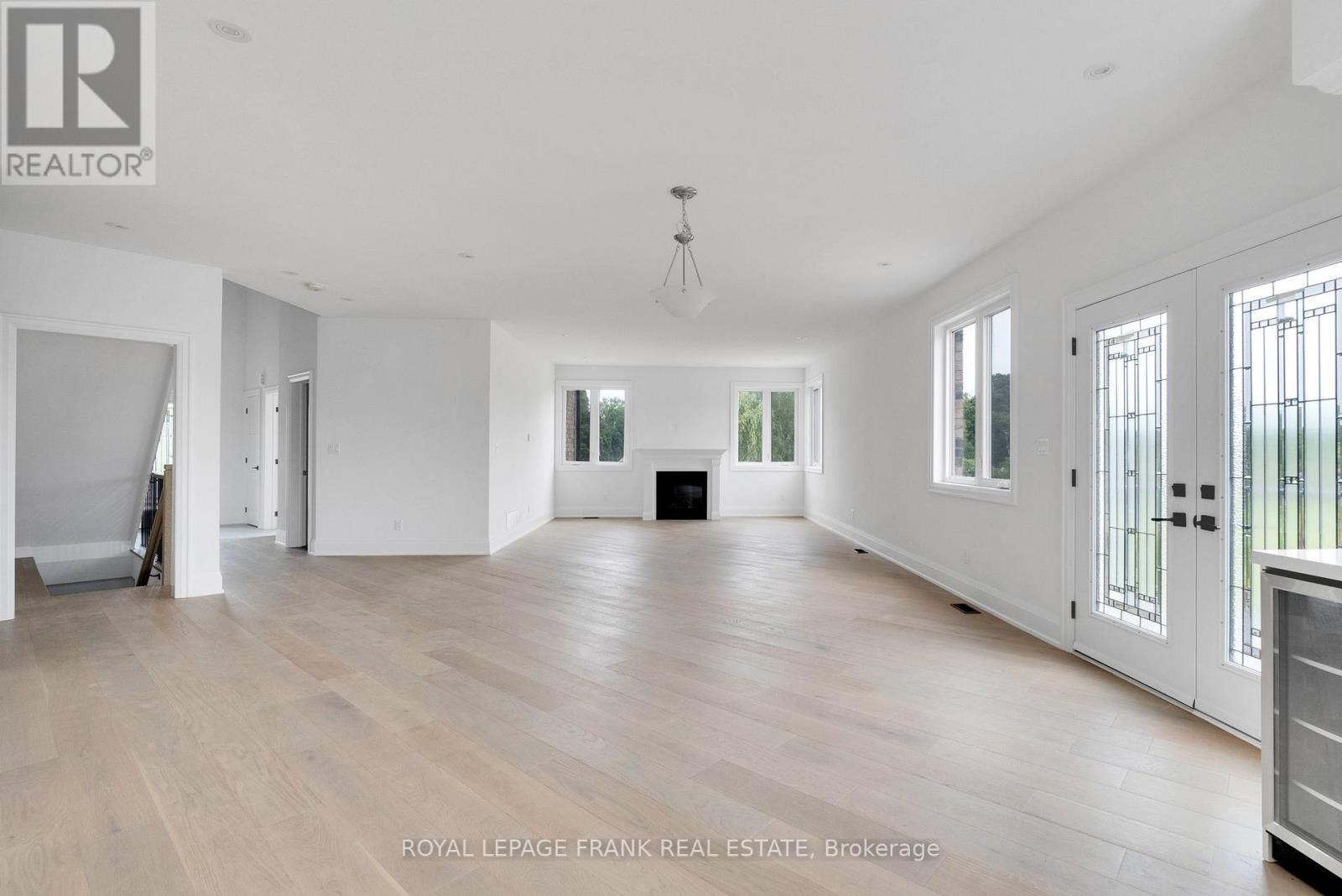 42 Pond Street Property Photo 17