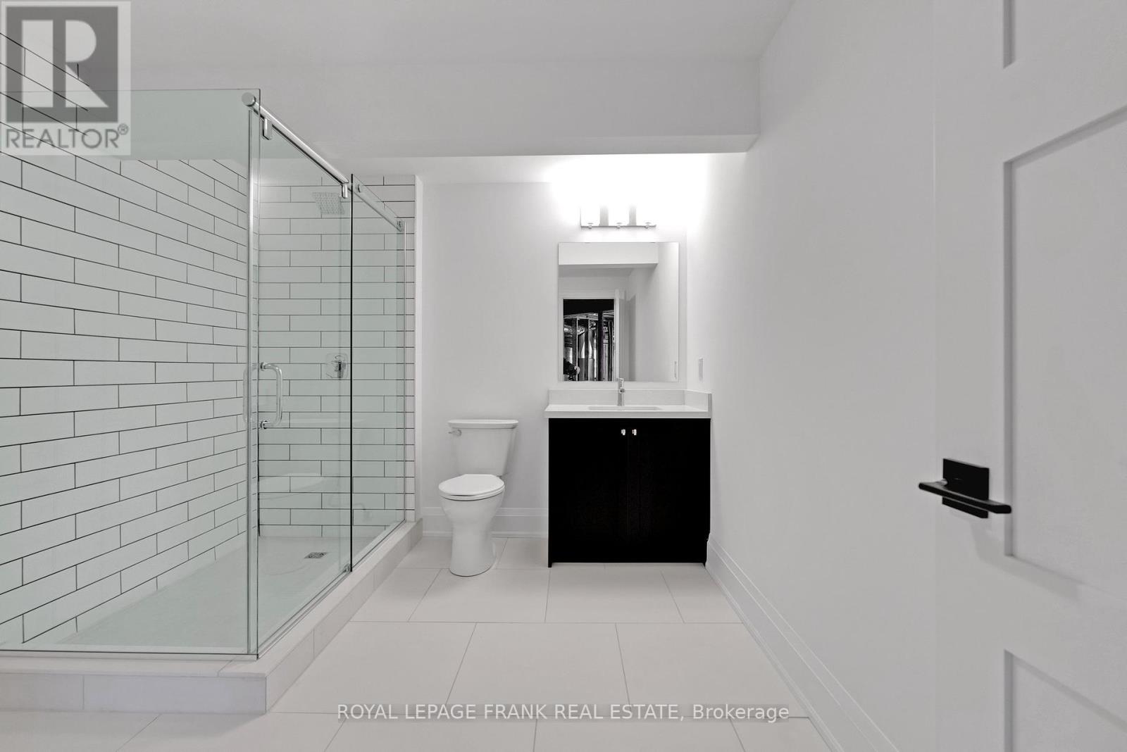 42 Pond Street Property Photo 28