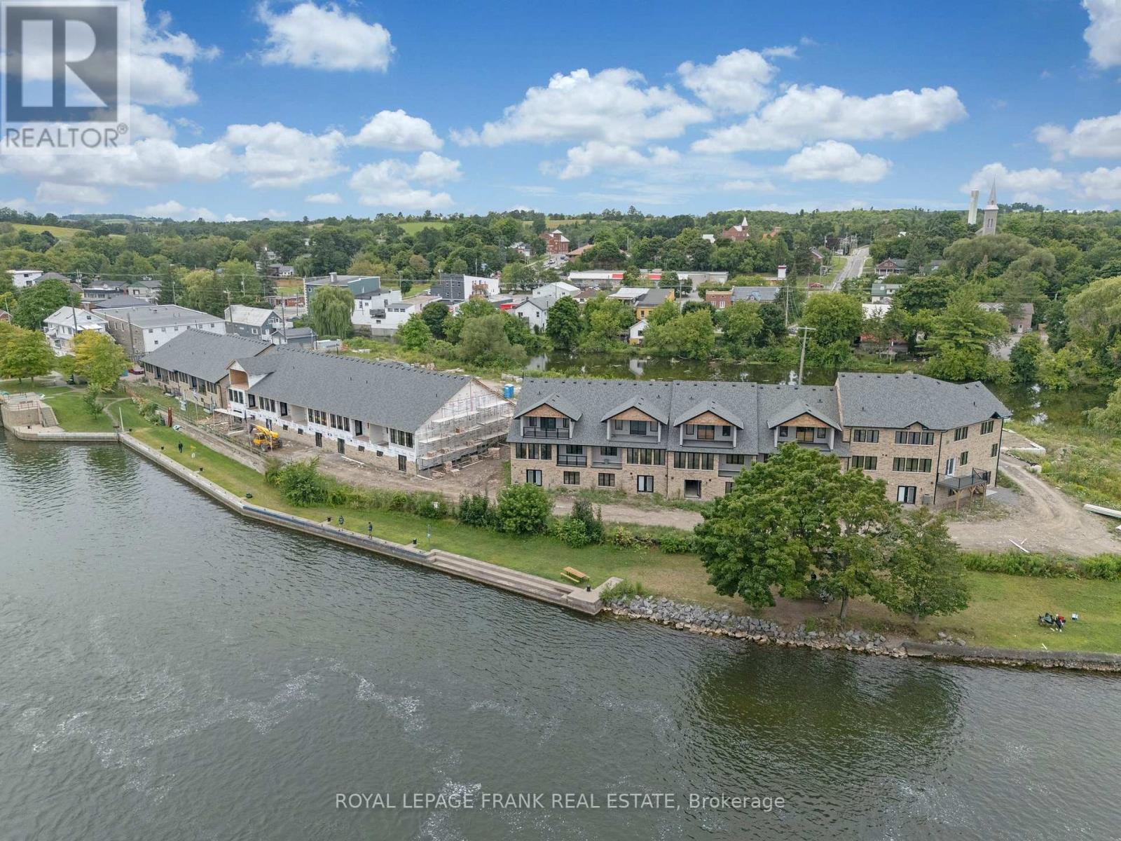 42 Pond Street Property Photo 29
