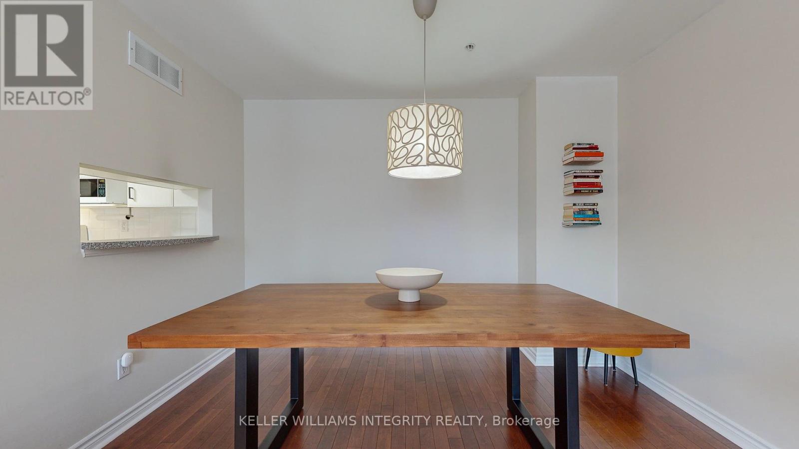 245 Cumberland Street Property Photo 12