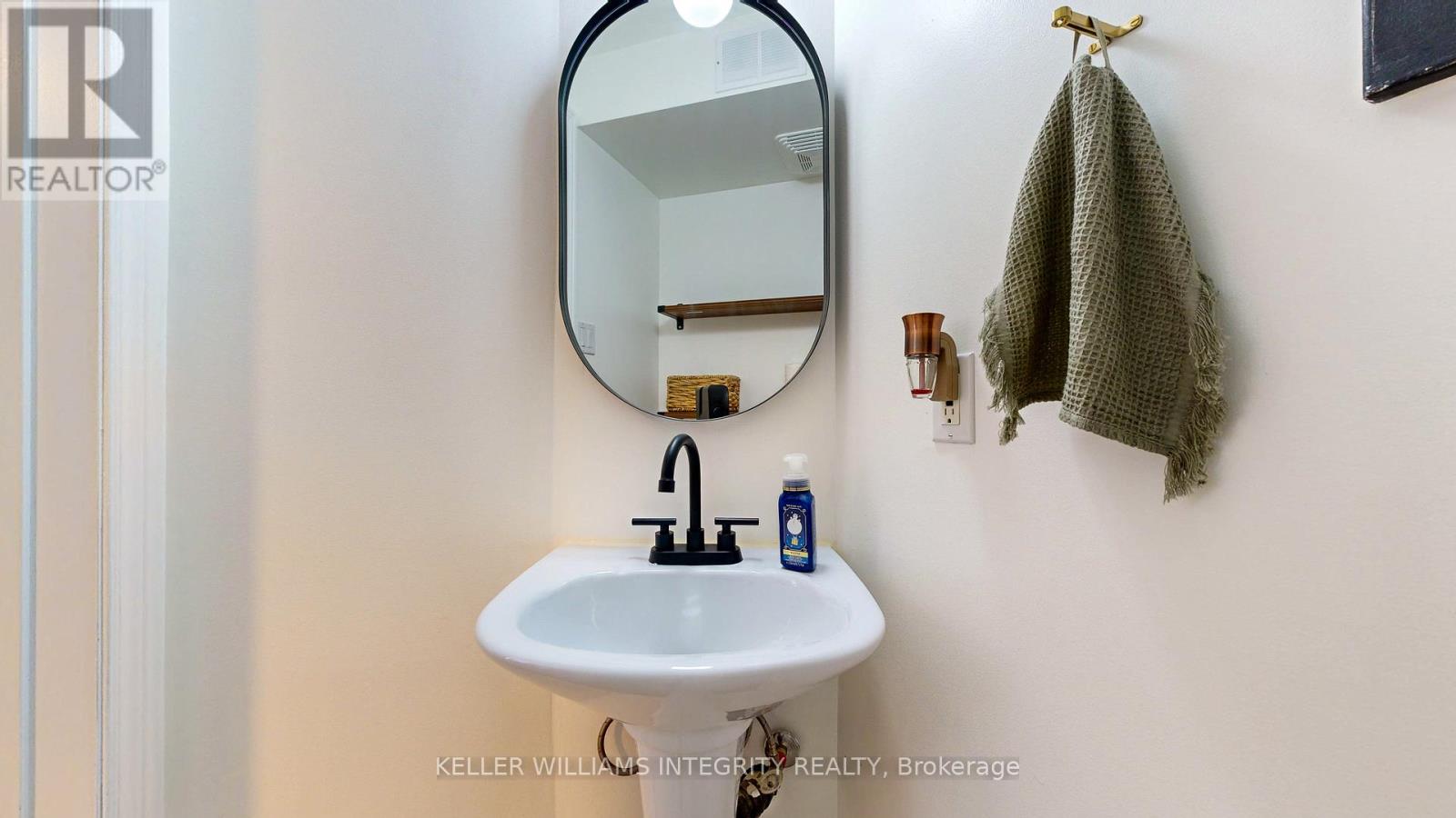 245 Cumberland Street Property Photo 21