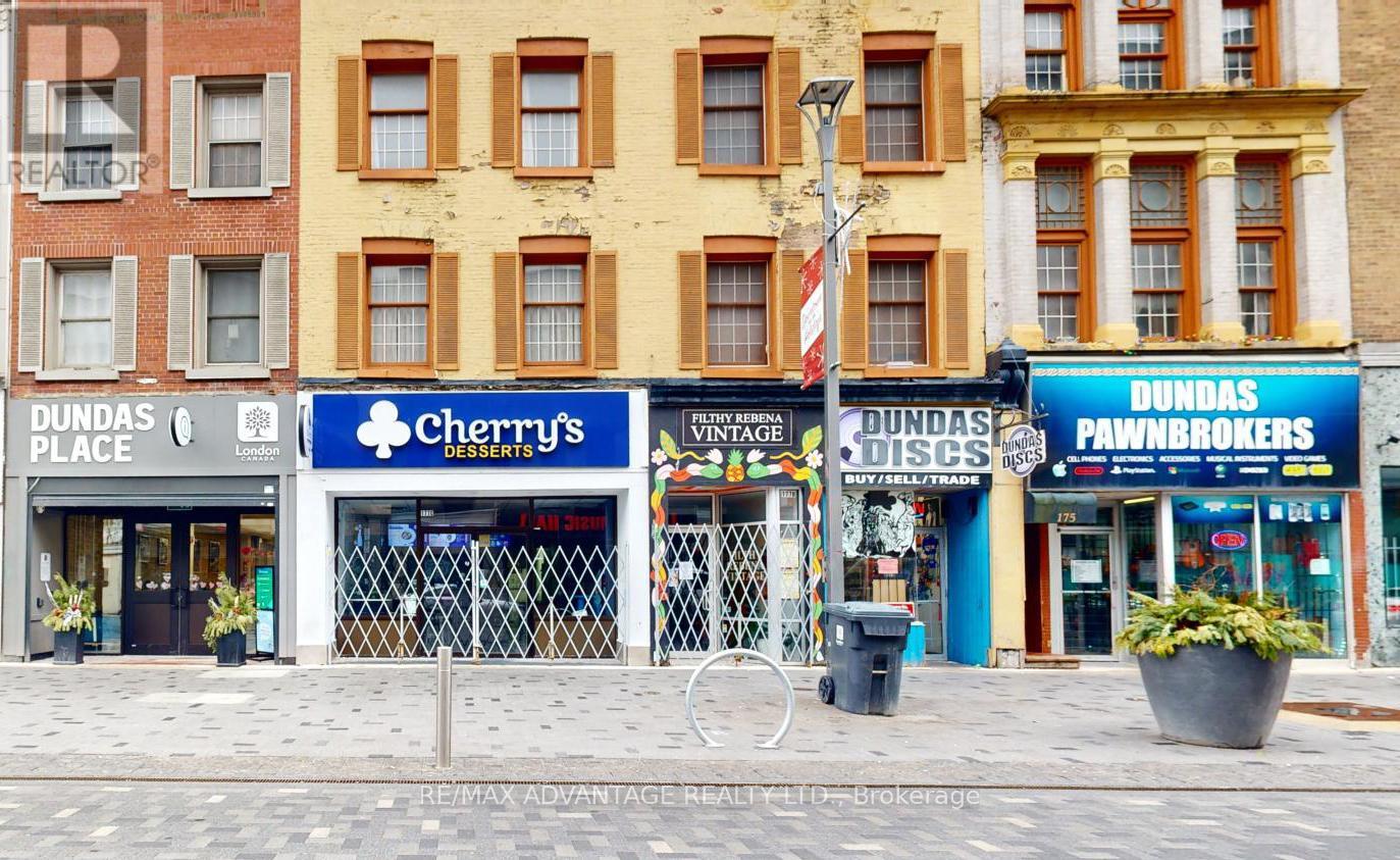 175-179 DUNDAS STREET Property Photo 1
