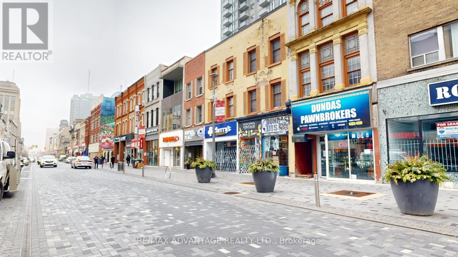 175-179 Dundas Street Property Photo 3