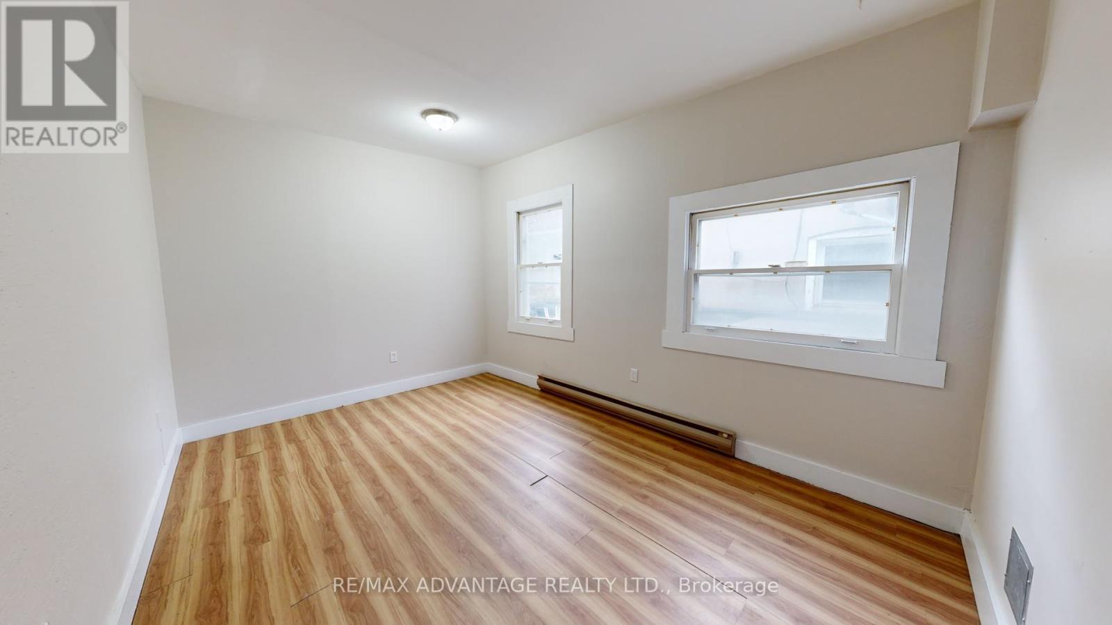 175-179 Dundas Street Property Photo 20