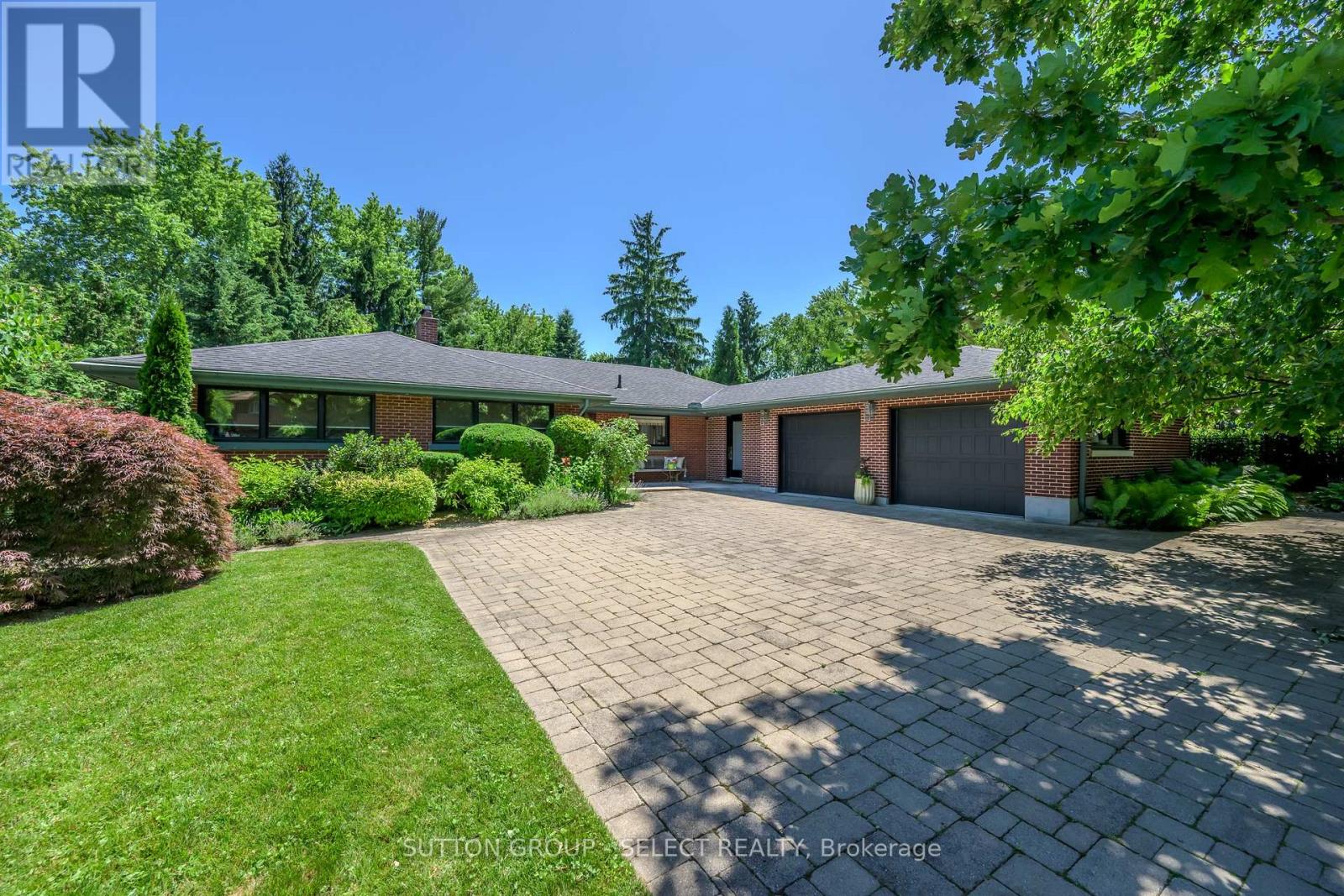 824 Clearview Avenue Property Photo 1